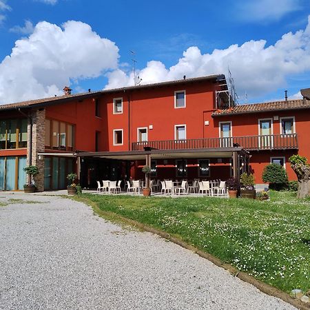Le Badie Wine Resort Rosazzo 外观 照片