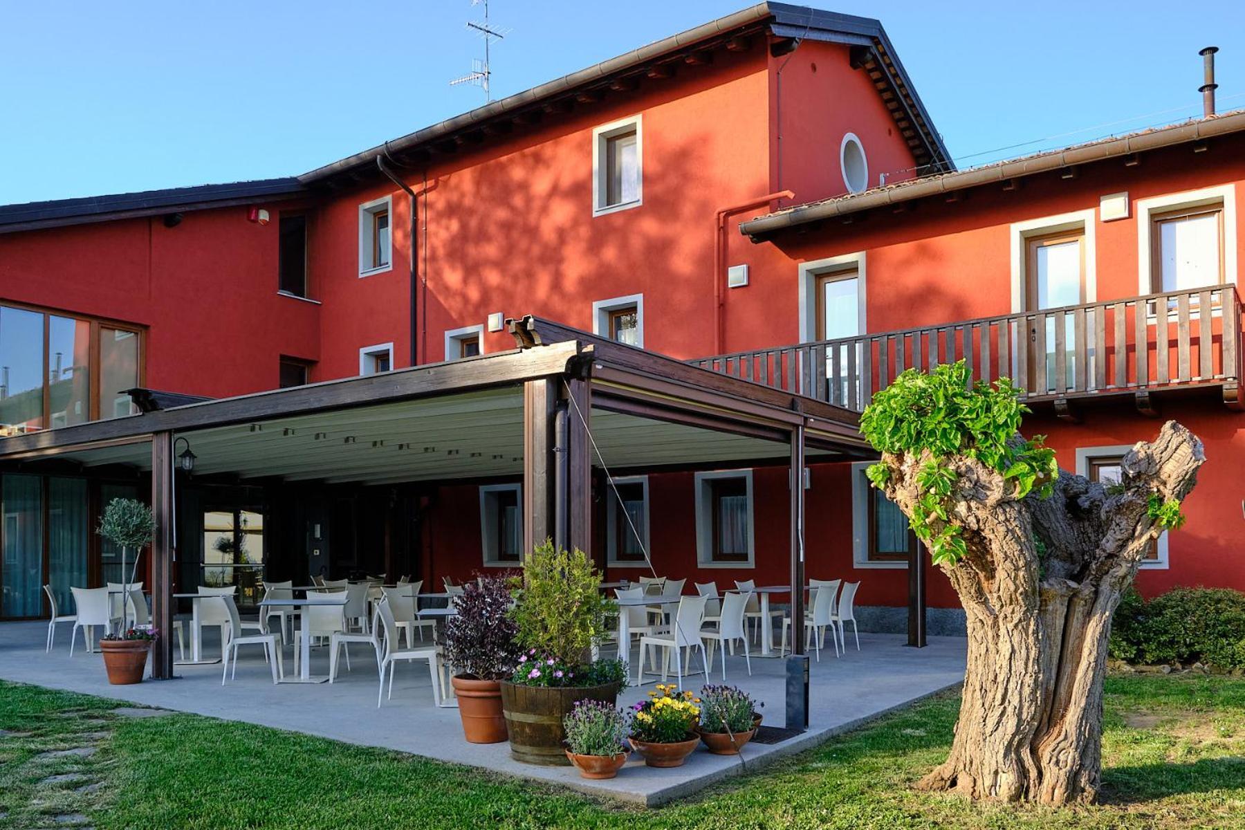 Le Badie Wine Resort Rosazzo 外观 照片